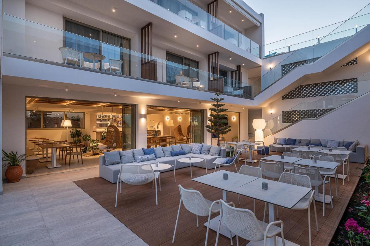 Romantica Hotel Apartments Agia Pelagia  Екстериор снимка