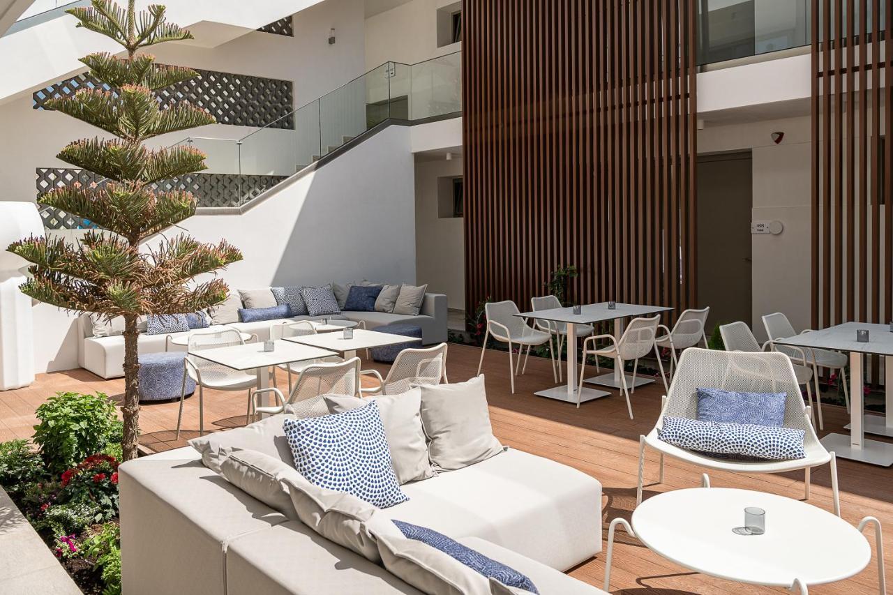 Romantica Hotel Apartments Agia Pelagia  Екстериор снимка