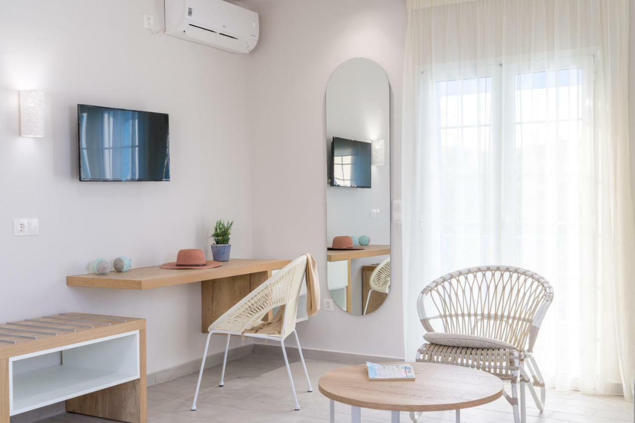 Romantica Hotel Apartments Agia Pelagia  Екстериор снимка